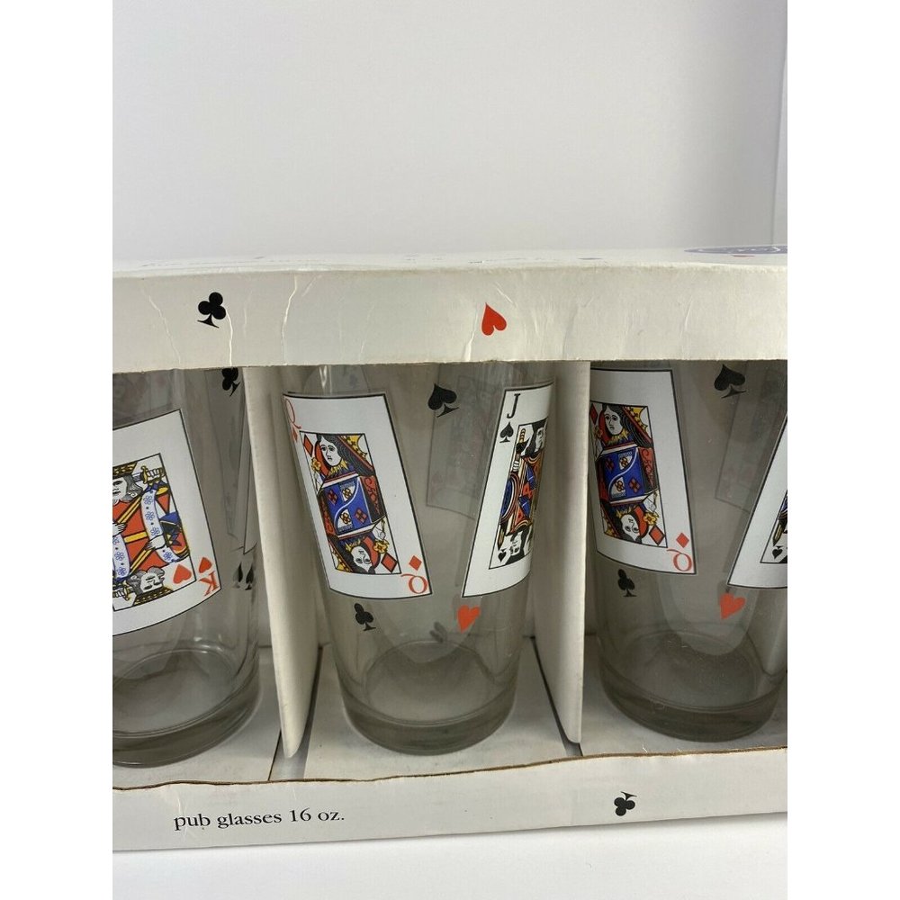 Crofton Set of 4 Card Party Pub Glasses 16 Oz.